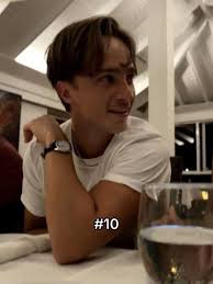 Drew Starkey Best Pics