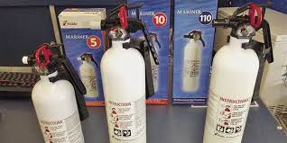 Uscg approved bracket for pro line 10 cd fire extinguisher. Dpagmtlh407ykm