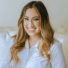 Ana Karen Centeno — Twin Oaks Real Estate