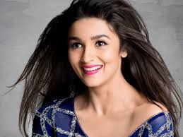 Alia Bhatt Age Height Weight Boyfriend Affairs Family Bio alia bhatt age height weight
