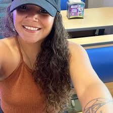 Amber Artis (aartis407)