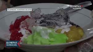 Bubur sumsum merupakan salah satu jajanan pasar yang banyak digemari. Menikmati Bubur Madura Di Palembang Youtube