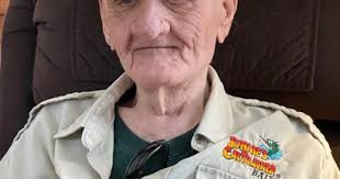 A life remembered: Dubuque patriarch mixed love of river with business  savvy