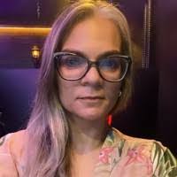 Esther Joyce's Instagram, Twitter & Facebook