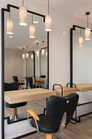 Coiffure Enoa A Rennes Salon Interior Design Salon Interior Home Hair Salons