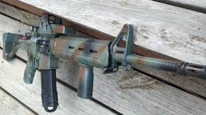 I demonstrate how i camouflage paint my rifles with the aero precision m16a4 and a bcm qrf hand guard. Cool Spray Paint Ideas That Will Save You A Ton Of Money How To Spray Paint Camo On Gun