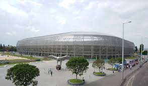 Spoznajte poseg, ki smo ga izvedli, sprejete rešitve, uporabljene izdelke in še veliko več. Groupama Arena Budapest The Stadium Guide