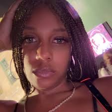 Bre Brown (@BreAllSmiles) • Facebook