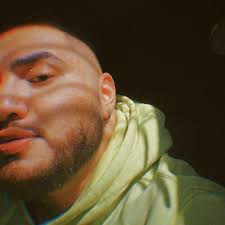 Jade Cuevas (@jadecuev)