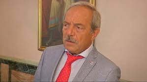 López señala que la "única alternativa" n'Uviéu "estable" y "decente" tien  la so base nun gobiernu socialista