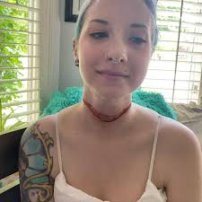 Alissa Gee's Instagram, Twitter & Facebook