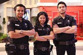Seragam trans tv desain terbaru, gaya atau desain uniform atau seragam trans tv dengan mengusung colour hitam deep & bentuk yang pas atau slimfit dengan ukuran tubuh membuat uniform. Seragam Trans Tv Konveksi Seragam Kantor Seragam Kerja