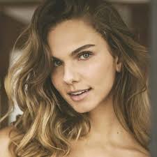 Profile for Letícia Wagner