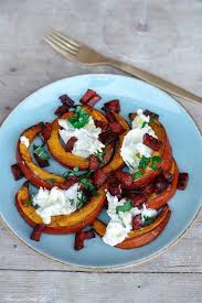 Gerosteter Kurbis Mit Burrata Und Salsiccia Flavoured With Love Rezepte Lebensmittel Essen Hausgemachtes Rezept