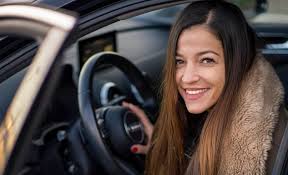 Az alábbi 22 szépséget május 10. Szabados Agi Bekemenyitett Well Fit