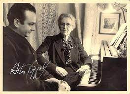 Piazzola Astor Signed Photo With Nadia Boulanger Signed Photo Royal Academy Of Music Classical Music