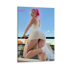 Amazon.com: XNRYYU Star Emma Fiore Sexy Model Female Star Bikini Poster 3  Canvas Painting Posters And Prints Wall Art Pictures for Living Room  Bedroom Decor 08x12inch(20x30cm) Frame-style: Posters & Prints