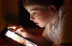 澳洲中小学禁止学生在校使用手机：是“因噎废食”还是“一劳永逸”？