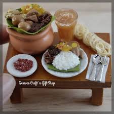 Gudeg is made from young unripe jack fruit (javanese: Menu Sarapan Hari Ini Nasi Gudeg Thanks Ordernyaa Clay Miniature Clayminiature Claycraft Craft Handmade Tiny Foodminiature Fakefood Clayfood Airdr