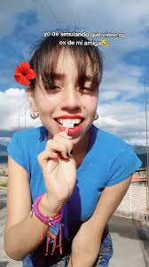 Simulando la llegada del ex de una amiga