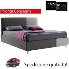 È un letto tessile sfoderabile composto solo da un ampio giroletto senza testiera, con cuciture ribattute, alto ben 30 cm. Di Notte Store Letto Matrimoniale Imbottito Contenitore In Tessuto Edda Pronta Consegna