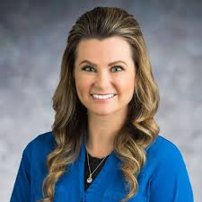 Mandy Carlson's Instagram, Twitter & Facebook