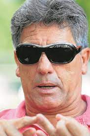 Find the perfect renato gaucho stock photos and editorial news pictures from getty images. Atacantes Do Brasil Deviam Sentir Vergonha Diz Renato Gaucho Extracampo Extra Online