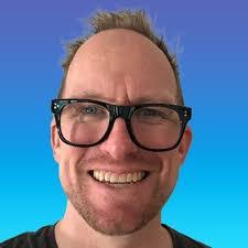 Daniel Binns's Instagram, Twitter & Facebook