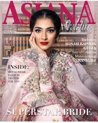 Sonam Kapoor Bridal Makeup Ameesha Patel Fans It's an extremely emotional time for sonam kapoor's wedding is all over social media, and not just for the mehandi ceremony guest list that had everyone from katrina kaif to karan johar on it. sonam kapoor bridal makeup ameesha