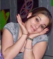 Elizabeth Eda's Instagram, Twitter & Facebook