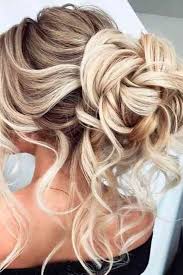 It is created by winding individual curls across the nape and pin them up. 70 Prom Hair Ideas To Sparkle Like You Were A Queen
