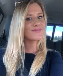 Hi friends. Just me asking you to keep me in mind as your local Realtor  🙂I'm happy to help answer any questions and find you a home!