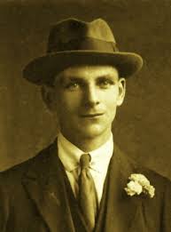 Dell Family History: Last Name Origin & Meaning