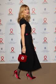 Fanfan d'alexandre jardin est nommément lu et cité par julie gayet dans le film. Julie Gayet At 18th Fashion Dinner For Aids Sidaction Association In Paris 01 23 2020 Hawtcelebs