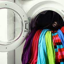 How to wash dark clothes. 4 Natural Ways To Keep Colors Bright Organic Authority