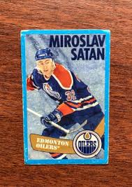 8 блестяшек и 68 обычных наклеек panini NHL 1996-1997