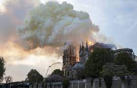 427,307 likes · 1,150 talking about this · 3,005,920 were here. Incendie A Notre Dame De Paris Disparition Des Rosaces Origine Du Feu Silhouette Sur Le Toit Attention Aux Intox