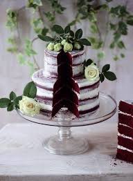 Jun 09, 2020 · bonjour, si vous utilisez un moule carré de 23 cm de côté, il faudra multiplier les quantités par 3,5. Special Occasions And Celebratory Communion Buffets All Call For A Great Cake Centrepiece Hannah Miles Is The Que Beautiful Cakes Red Velvet Wedding Cake Cake