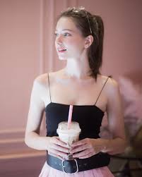 Michelle7 Color Photography Beautiful Women Naturally Gorgeous Girls Anastasia