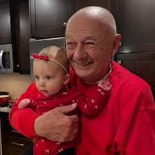 Such sweet joy seeing my Dad hold his great granddaughter ❤️🎄