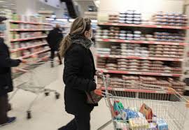Με διευρυμένο ωράριο θα λειτουργούν στο εξής τα σούπερ μάρκετ, δηλαδή από τις 7 το πρωί μέχρι τις 10 το βράδυ, ενώ θα είναι ανοιχτά και τις. Pws Leitoyrgoyn Apo Shmera Ta Soyper Market H Anhsyxia Gia Oyres Logw Twn Metrwn Insider