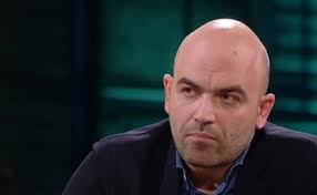 Che tempo che fa nazionalità: Che Tempo Che Fa Roberto Saviano Querelato Dai Commercialisti Salvini Cosi Impari A Insultare Libero Quotidiano
