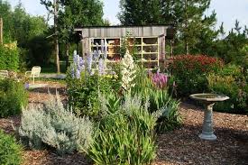 Northview Gardens Is A Lovely Venue Located In Peterborough Ontario Which Boasts Private 2 5 Acres Of Landscaped Grounds And Modern Garden Garden Garden Arch
