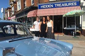The Antiques Road Trip Crew Make A Stop At Birchington S Hidden Treasures Shop The Isle Of Thanet News