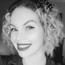 A new campaign is encouraging people to head to Windsor and take advantage  of what officials say is sometimes a 40% discount because of the exchange  rate. They're calling it the 40-40