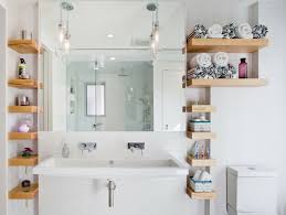 Das Kleine Bad Ist Eine Grosse Herausforderung Badezimmer Regal Kleine Badezimmer Badezimmer Wand