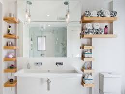 Unsere modernen waschtische in verschiedenen formen, farben und größen verleihen ihrem badezimmer einen eleganten look. Das Kleine Bad Ist Eine Grosse Herausforderung Badezimmer Regal Kleine Badezimmer Badezimmer Wand