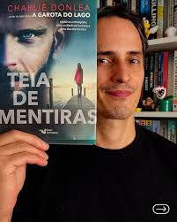 📚 O MELHOR LIVRO DA FREIDA MCFADDEN (até agora!)😱🤯 Acabei de finalizar  "O Namorado" e já posso dizer: é o melhor livro da autora na minha lista.  Na metade da leitura eu