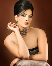 houria fargalli beautiful arab women diamond earrings earrings