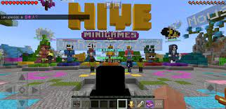 Within custom servers, you are able to modify certain game settings, such as choosing certain maps or toggling whether or not treasures are spawned in treasure wars. The Hive Minecraft Amino